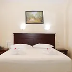 Hotel Kosta Famissi 4*