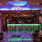 Hotel Kosta Famissi 4*