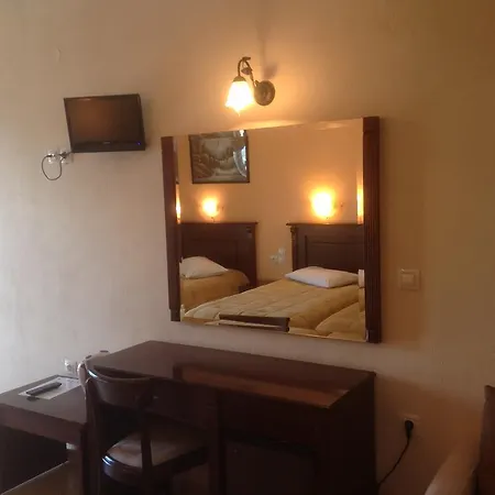 Ξενοδοχείο Kosta Famissi