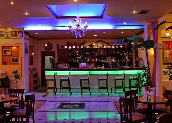 호텔 코스타 파미시 4*