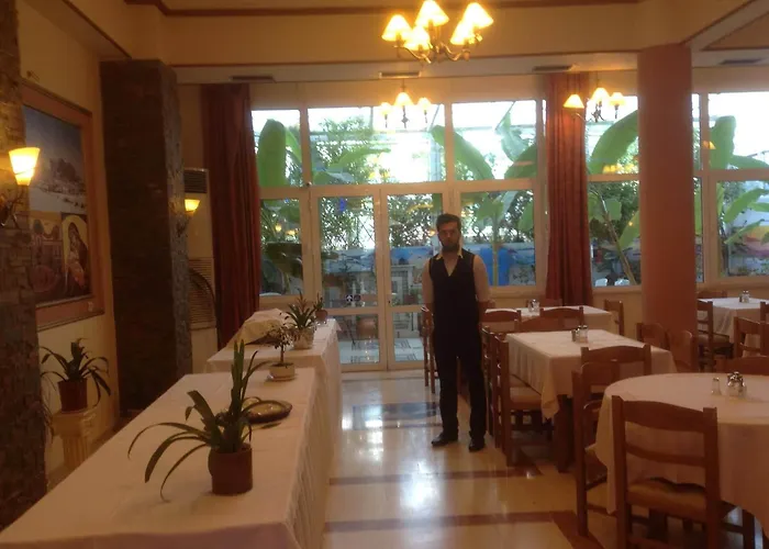 호텔 코스타 파미시 4*