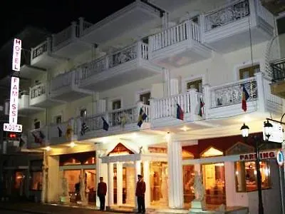 코스타 파미시 호텔 칼람파카